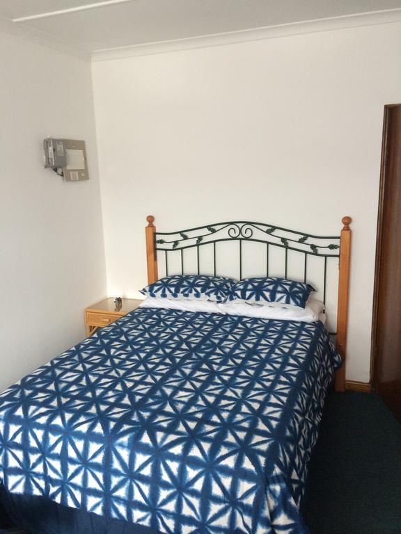 Backpacker Apartments Plettenberg Bay Værelse billede