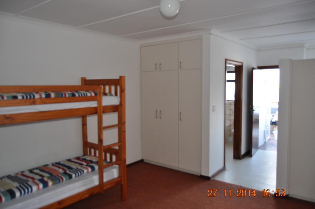 Backpacker Apartments Plettenberg Bay Værelse billede