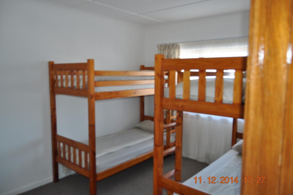 Backpacker Apartments Plettenberg Bay Værelse billede