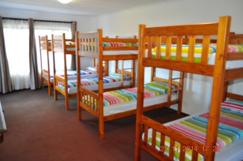 Backpacker Apartments Plettenberg Bay Værelse billede