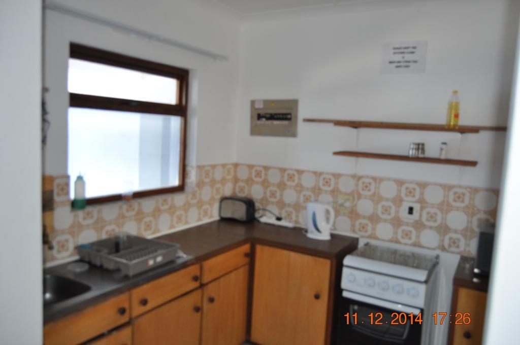 Backpacker Apartments Plettenberg Bay Værelse billede