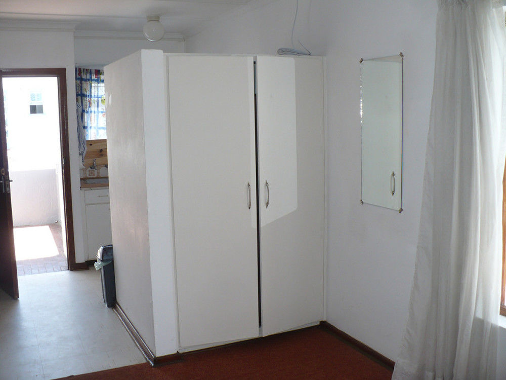 Backpacker Apartments Plettenberg Bay Eksteriør billede