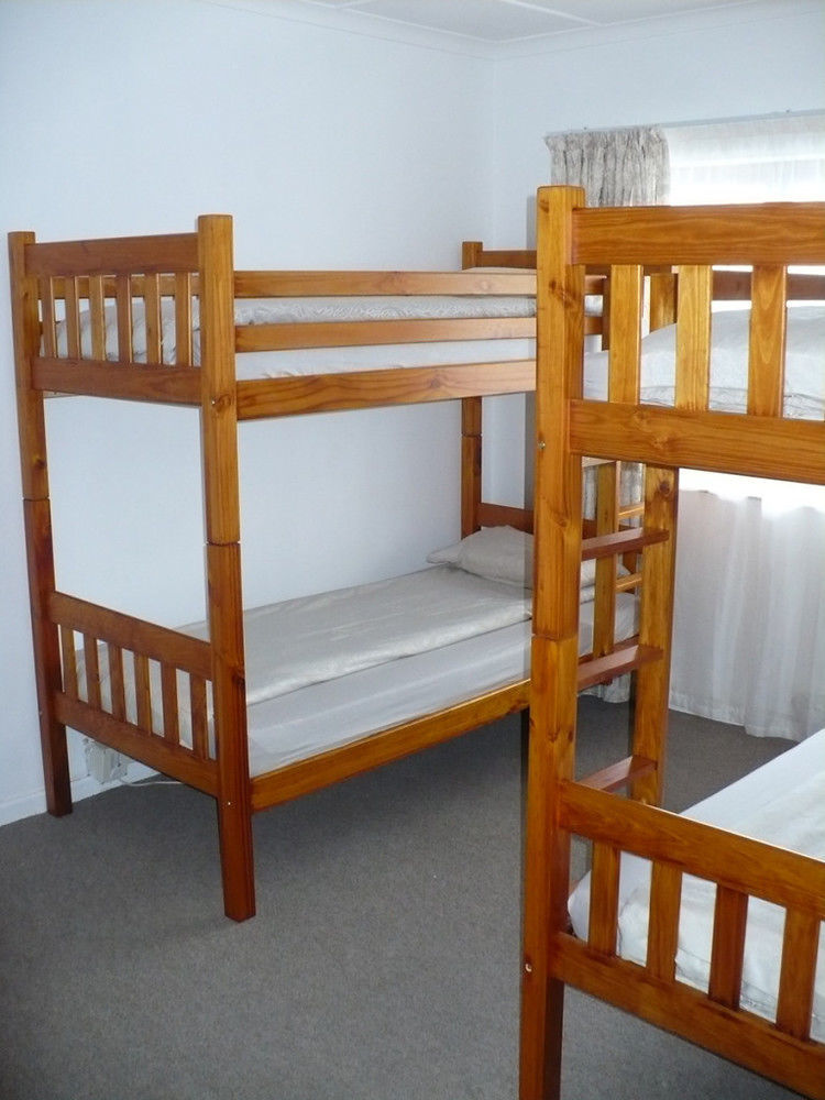 Backpacker Apartments Plettenberg Bay Eksteriør billede